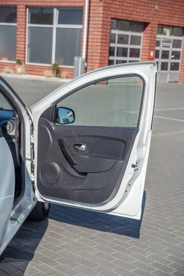 Dacia Sandero 0.9 tce 90 KM 2018 38111km  - Zdjęcie #13