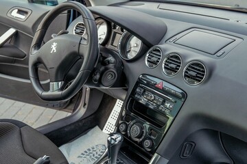 Peugeot 308 1.6 HDI 112KM Automat Panorama Navi Full Opcja - Zdjęcie #12