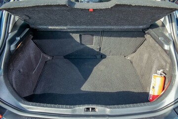 Peugeot 308 1.6 HDI 112KM Automat Panorama Navi Full Opcja - Zdjęcie #28