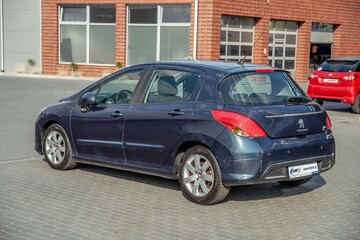 Peugeot 308 1.6 HDI 112KM Automat Panorama Navi Full Opcja - Zdjęcie #5