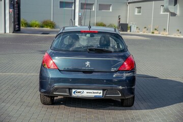 Peugeot 308 1.6 HDI 112KM Automat Panorama Navi Full Opcja - Zdjęcie #6